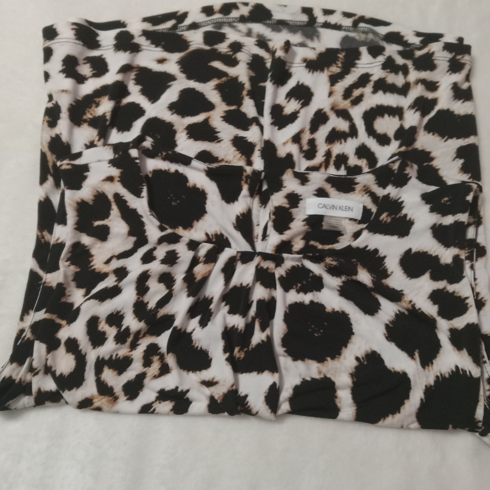Sleeveless Leapard Calvin Klein Blouse (Lightly Used) - Picture 3 of 3